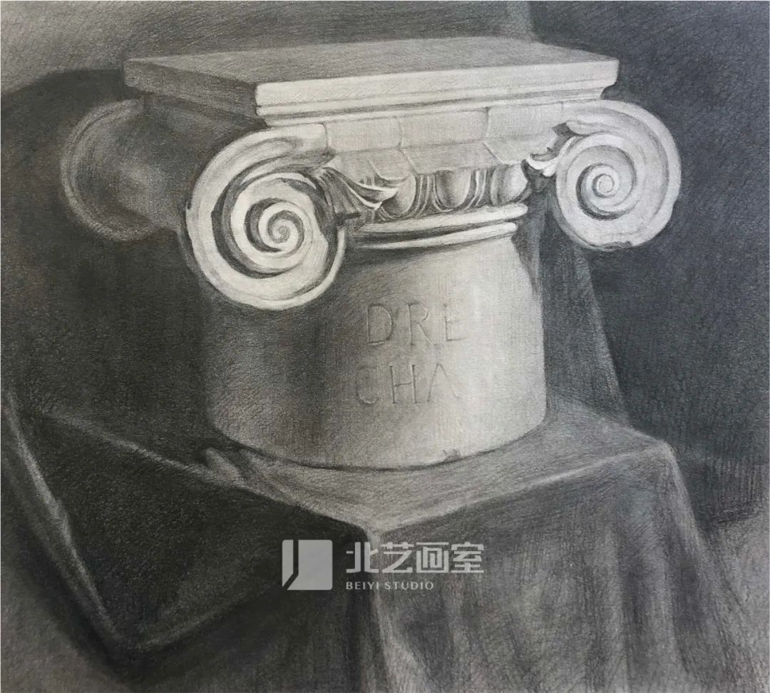 石膏、人物头像作品